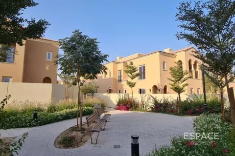 Villa à vendre à  Dubai Land, Dubai, EAU 3 chambres, 178 m2 № 738019 - photo 9
