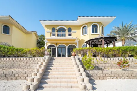 Villa til salg i Palm Jumeirah, Dubai, UAE 4 soveværelser, 465 kvm № 738020 - foto 2