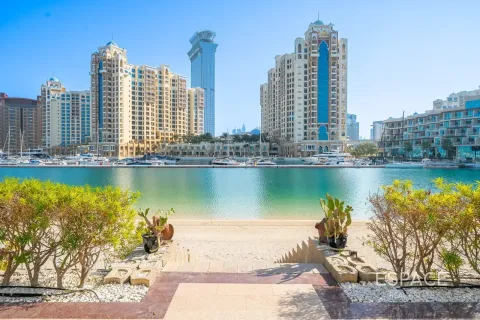Palm Jumeirah, Dubai, संयुक्त अरब अमीरात में विला, 4 बेडरूम, 465 वर्ग मीटर, संख्या 738020