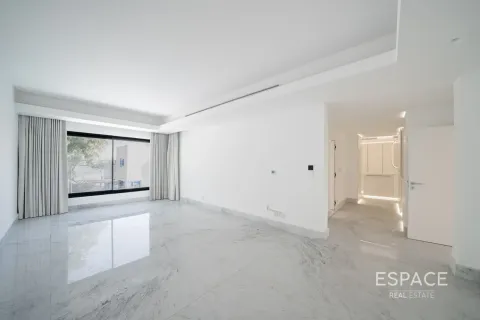 Vila di Meadows, Dubai, UEA 4 kamar tidur, 388 m2 nomor 737798 - foto 14