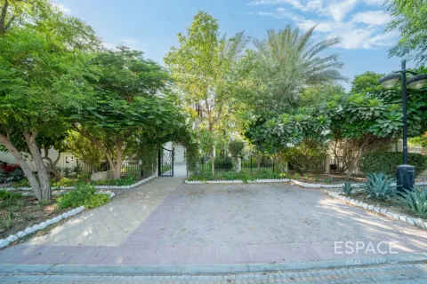 Villa te koop in Green Community, Dubai, VAE 5 slaapkamers, 548 vr.m., nr 737799 - foto 20