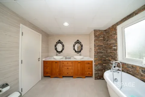 Villa te koop in Green Community, Dubai, VAE 5 slaapkamers, 548 vr.m., nr 737799 - foto 11