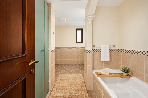 Villa zur Miete in Jumeirah Golf Estates, Dubai, VAE 5 Schlafzimmer, 508.18 m2 Nr. 764211 - Foto 10