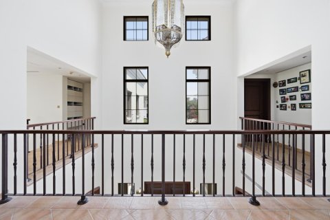 Villa zur Miete in Jumeirah Golf Estates, Dubai, VAE 5 Schlafzimmer, 508.18 m2 Nr. 764211 - Foto 7