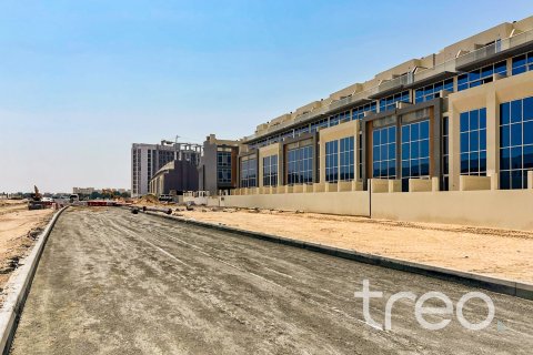 Таунхаус Дубай, БАӘ-да 4 жатын бөлмелер, 245.26 м² № 739282 - фото 19