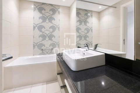 Apartemen di Business Bay, Dubai, UEA 2 kamar tidur, 153.2 m2 nomor 768439 - foto 10