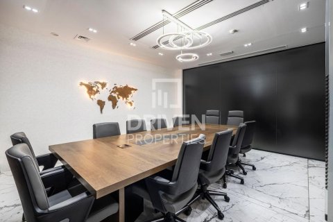 Magazyn na sprzedaż w Jebel Ali, Dubai, ZEA 5100.93 mkw., nr 747061 - zdjęcie 2