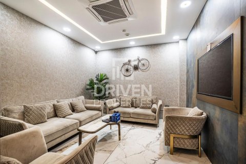 Magazyn na sprzedaż w Jebel Ali, Dubai, ZEA 5100.93 mkw., nr 747061 - zdjęcie 3