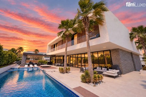 Villa a Dubai Hills Estate, Dubai, EAU 5 camere da letto, 1210.8 mq. № 763294