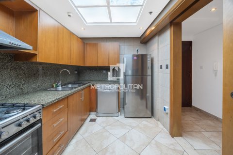 Appartement te huur in Jumeirah Beach Residence, Dubai, VAE 2 slaapkamers, 153 vr.m., nr 663855 - foto 9