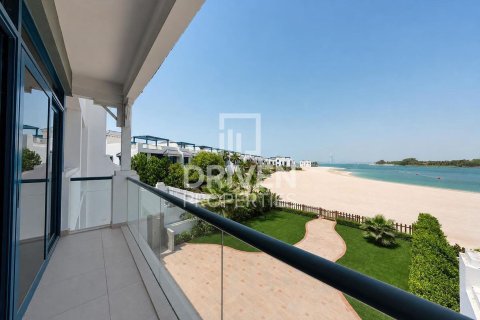 Shtëpi në qytet në Palm Jumeirah, Dubai, Emiratet e Bashkuara Arabe 5 dhoma gjumi, 479.94 m2. № 759592