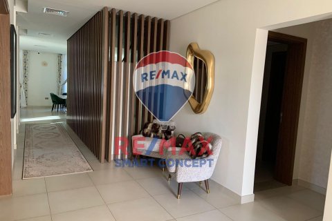 Villa on the Yas Island, Abu Dhabi, UAE 5 bedrooms, 438.5 sq.m. № 516371 - photo 9
