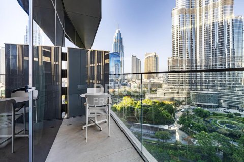 Apartment in Downtown Dubai (Downtown Burj Dubai), Dubai, UAE 3 bedrooms, 146.14 sq.m. № 767890 - photo 17