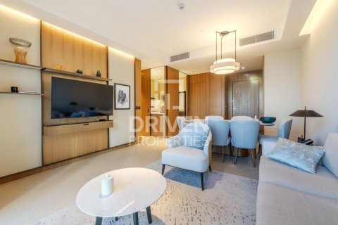 Apartment in Downtown Dubai (Downtown Burj Dubai), Dubai, UAE 3 bedrooms, 146.14 sq.m. № 767890 - photo 6