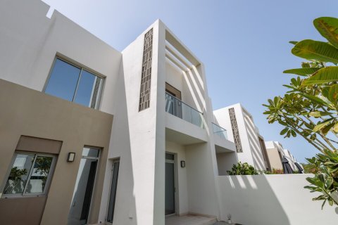 Villa en alquiler en Arabian Ranches 2, Dubai, EAU 3 dormitorios, 180 m2 № 718111 - foto 11