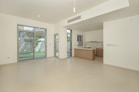Villa en alquiler en Arabian Ranches 2, Dubai, EAU 3 dormitorios, 180 m2 № 718111 - foto 4