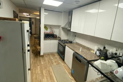 Villa in Jumeirah Village Circle, Dubai, UAE 3 bedrooms, 137 sq.m. № 712228 - photo 6