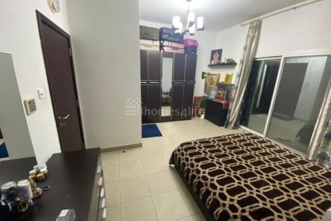 Villa in Jumeirah Village Circle, Dubai, UAE 3 bedrooms, 137 sq.m. № 712228 - photo 3