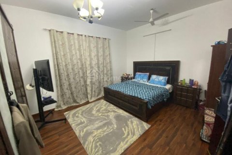 Villa in Jumeirah Village Circle, Dubai, UAE 3 bedrooms, 137 sq.m. № 712228 - photo 4