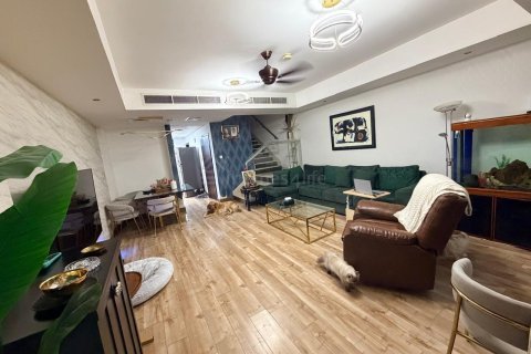 Villa Jumeirah Village Circle, Dubaijā, AAE 3 istabas, 137 m2 Nr. 712228