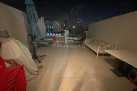 Villa in Jumeirah Village Circle, Dubai, UAE 3 bedrooms, 137 sq.m. № 712228 - photo 5
