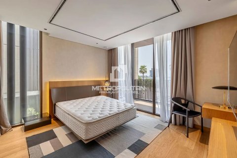 Villa te huur in Jumeirah, Dubai, VAE 5 slaapkamers, 585 vr.m., nr 664197 - foto 13