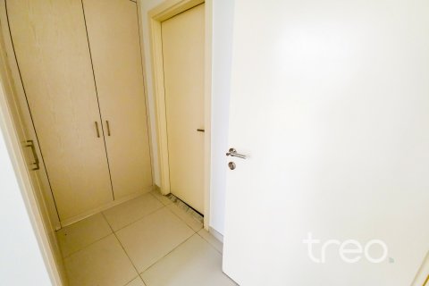 Casa urbana para arrendamento em DAMAC Hills (Akoya by DAMAC), Dubai, EAU 3 quartos, 250.84 m2 № 739326 - foto 19