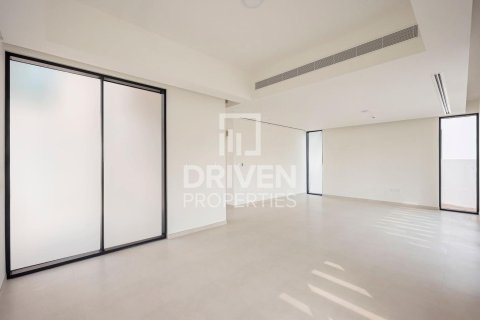 Villa til leje i Arabian Ranches 3, Dubai, UAE 4 soveværelser, 492.2 kvm № 757197 - foto 2