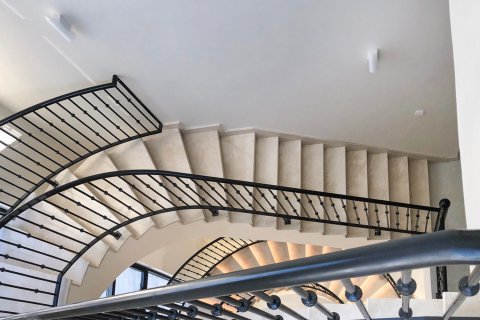 Kuća u nizu u gradu Dubai, UAE 5 spavaće sobe, 1211.64 m2 Br. 749885 - Slika 5