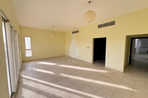 Villa Baniyas, Abu Dhabijā, AAE 8 istabas, 1207.7 m2 Nr. 517683 - attēls 22