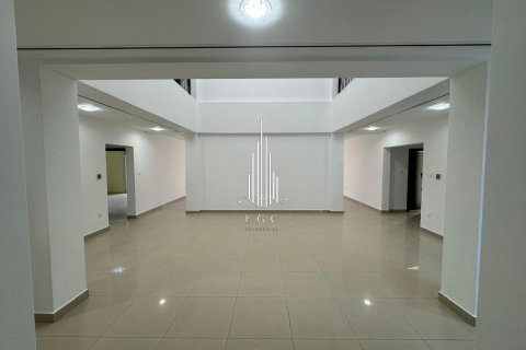 Villa Baniyas, Abu Dhabijā, AAE 8 istabas, 1207.7 m2 Nr. 517683 - attēls 6