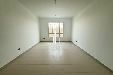 Huvila Khalifa City, Abu Dhabi, Arabiemiraatit 6 makuuhuonetta, 836.1 m2 № 517684 - kuva 12