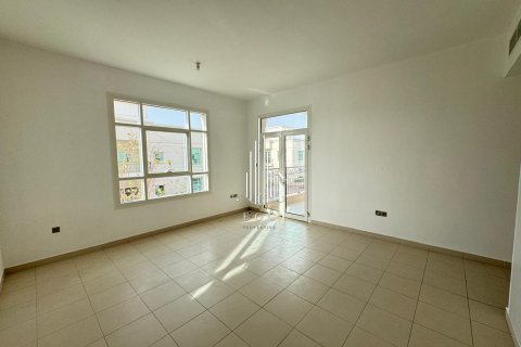Huvila Khalifa City, Abu Dhabi, Arabiemiraatit 6 makuuhuonetta, 836.1 m2 № 517684 - kuva 22