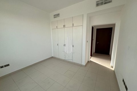 Huvila Khalifa City, Abu Dhabi, Arabiemiraatit 6 makuuhuonetta, 836.1 m2 № 517684 - kuva 9
