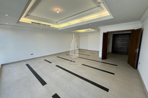 Corniche Road, Abu Dhabi, BAE’de kiralık daire 4 yatak odası, 250.8 m² No 517685 - fotoğraf 3