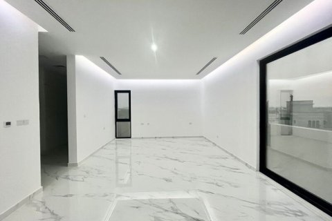 Vila di Al Barsha, Dubai, UAE 5 bilik tidur, 1381.89 meter persegi № 637471 - foto 5