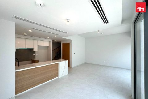 Villa zum Verkauf in Dubai, VAE 4 Schlafzimmer, 245.1 m2 Nr. 736983 - Foto 3