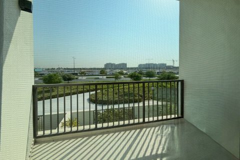 Városi lakóépület itt: Town Square, Dubai, EAE, 3 hálószoba, 195 m², azonosító: 735920 - fénykép 3