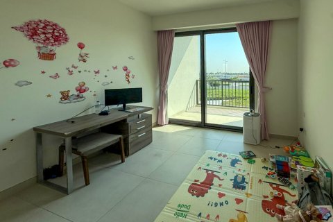 Városi lakóépület itt: Town Square, Dubai, EAE, 3 hálószoba, 195 m², azonosító: 735920 - fénykép 15