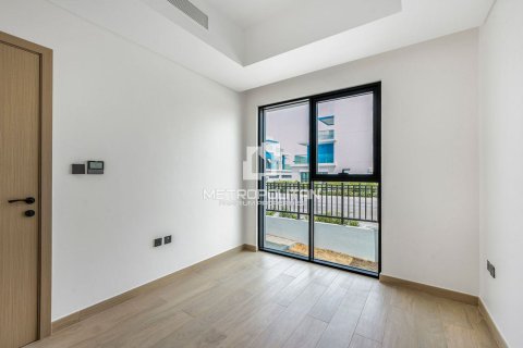 טאונהאוס למכירה ב Damac Lagoons, Dubai, איחוד האמירויות  5 חדרי שינה, 288 מ"ר, מספר 665058 - תמונה 6