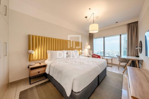 Sheikh Zayed Road, Dubai, UAE의 임대용 아파트 침실 3개, 147.9제곱미터 번호 746088 - 사진 8