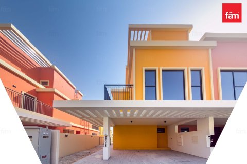 Shtëpi në qytet në Dubai, Emiratet e Bashkuara Arabe 5 dhoma gjumi, 219.6 m2. № 732839