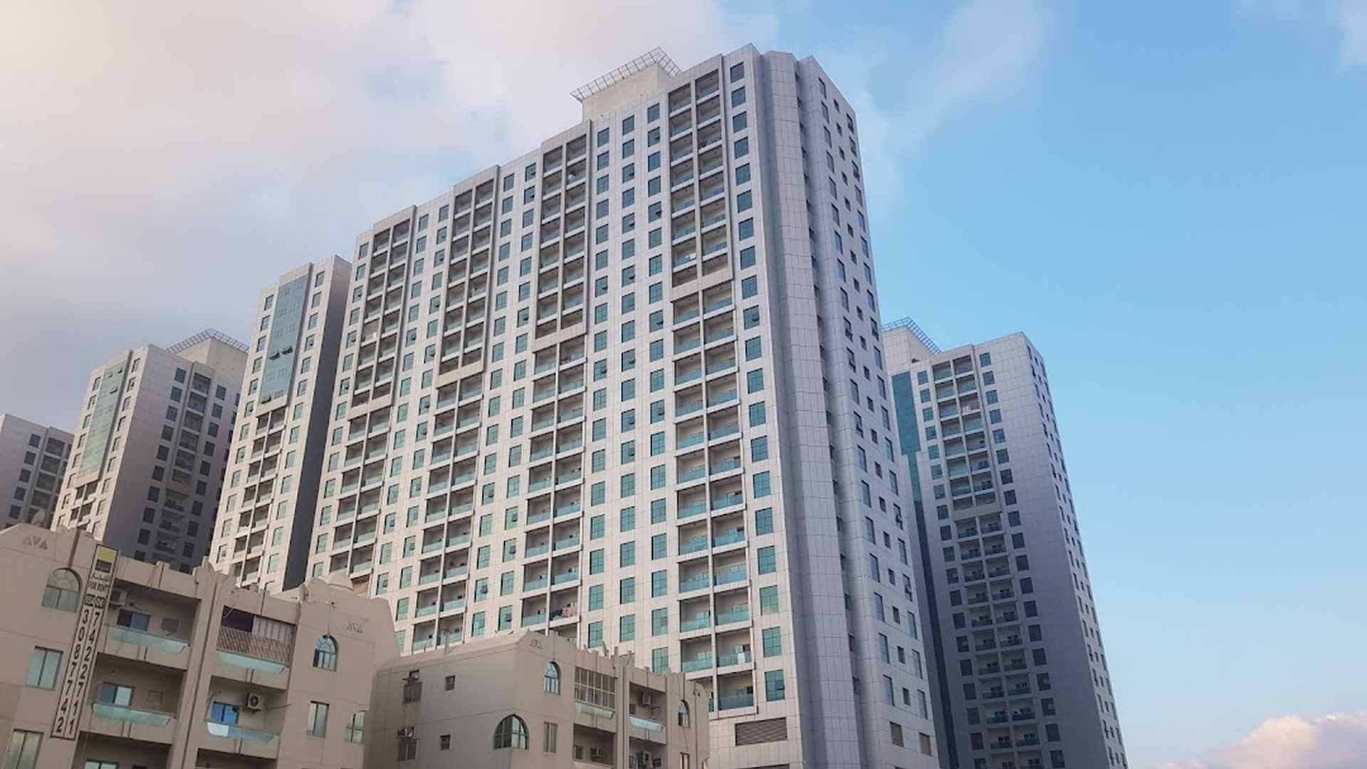 CITY TOWER