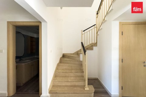Вилла Дубай, БАӘ-да 3 жатын бөлмелер, 343.3 м² № 678374 - фото 21