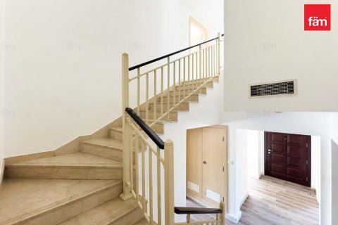 Вилла Дубай, БАӘ-да 3 жатын бөлмелер, 343.3 м² № 678374 - фото 25