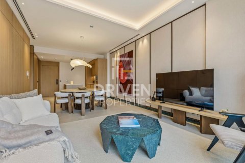 Lägenhet till försäljning i Al Wasl, Dubai, UAE 2 sovrum, 137.22 kvm Nr. 767155 - fotografi 6