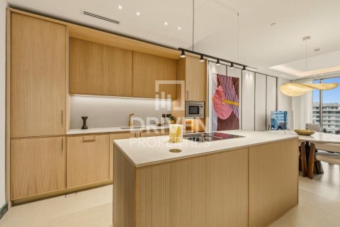 Lägenhet till försäljning i Al Wasl, Dubai, UAE 2 sovrum, 137.22 kvm Nr. 767155 - fotografi 23