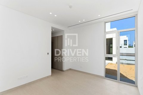 Villa en venta en Jumeirah Park, Dubai, EAU 5 dormitorios, 561.04 m2 № 767151 - foto 13