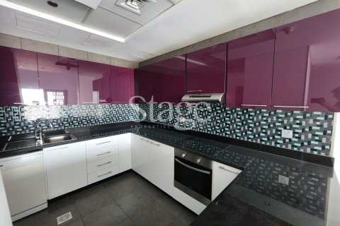 Lägenhet till försäljning i Dubai Marina, Dubai, UAE 1 sovrum, 81 kvm Nr. 639134 - fotografi 10