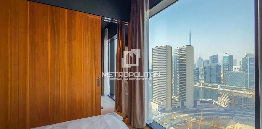 Apartment i Business Bay, Dubai, UAE 2 soveværelser, 75 kvm № 663418